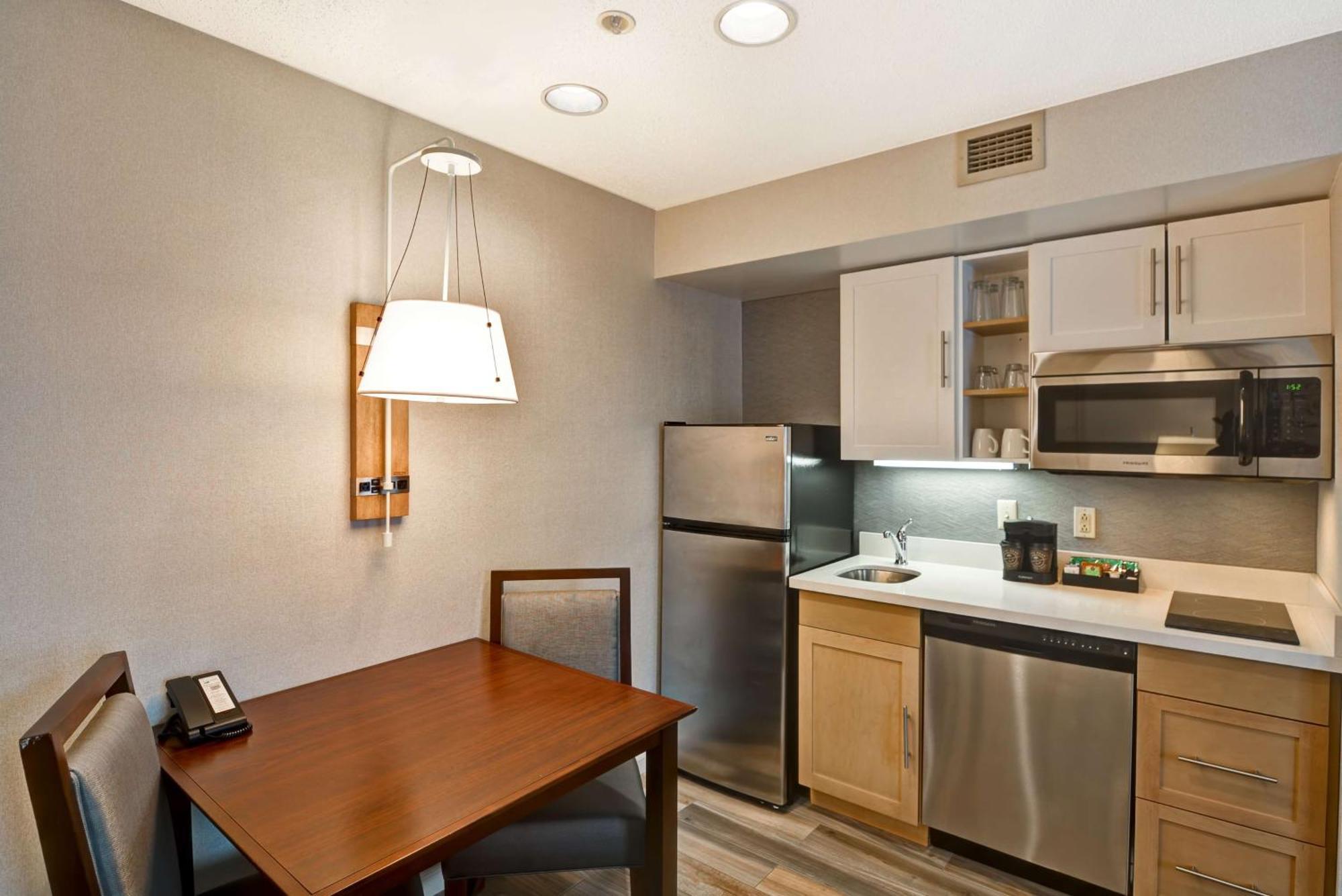 Homewood Suites By Hilton Windsor Locks Hartford Luaran gambar