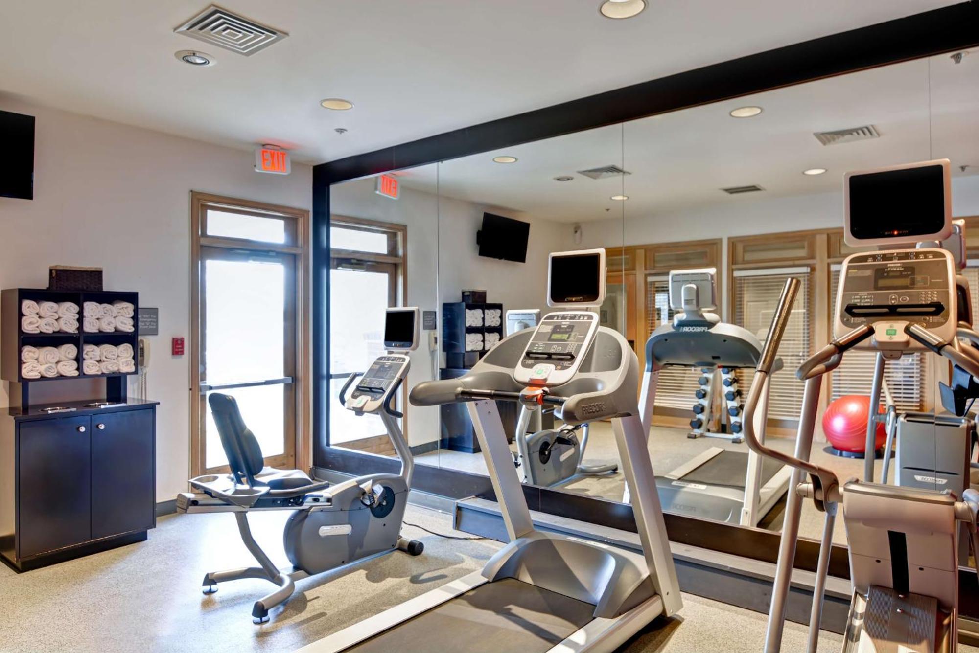 Homewood Suites By Hilton Windsor Locks Hartford Luaran gambar